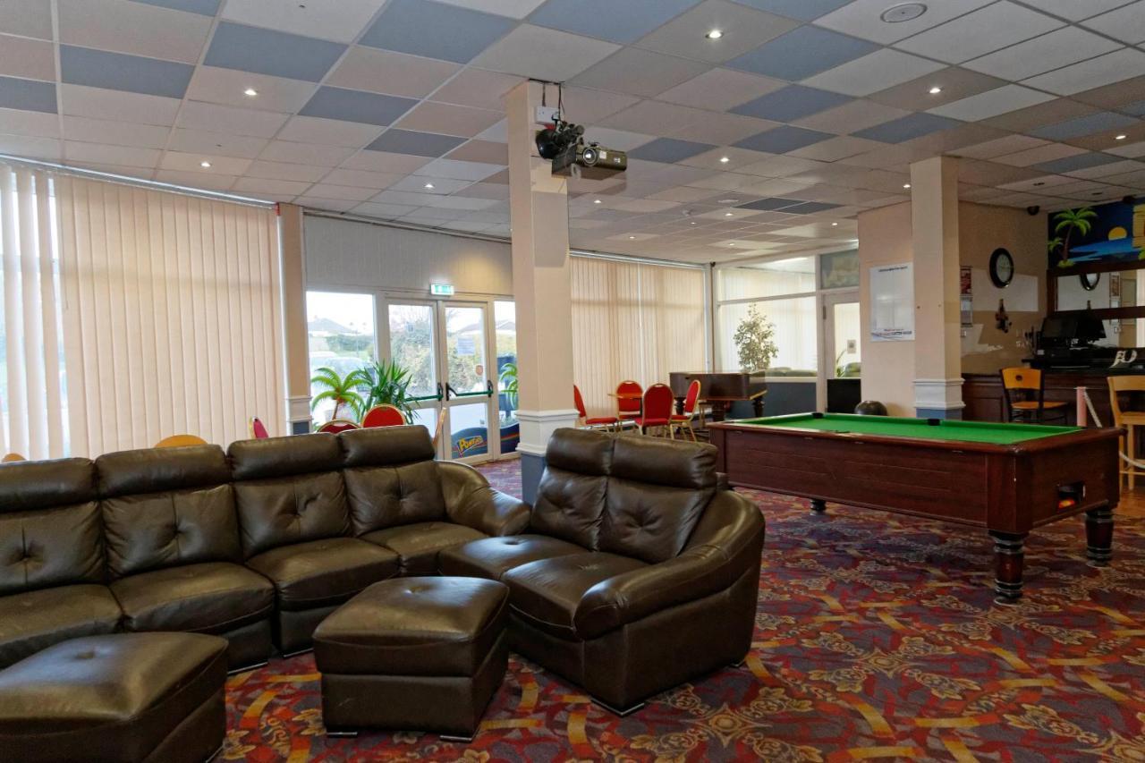 Sand Bay Holiday Village - Adults Only Weston-super-Mare Exterior foto